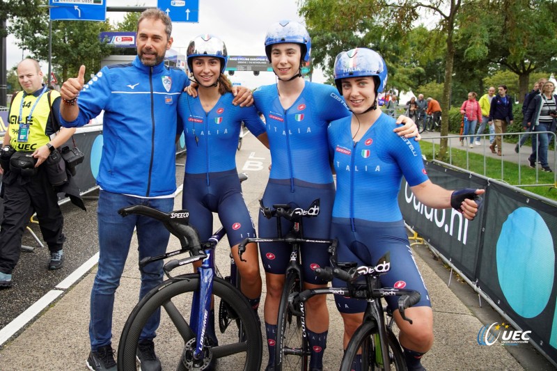 2023 UEC Road European Championships - Drenthe - Junior Mixed Team Relay - Emmen - Emmen 38, km - 21/09/2023 - Eleonora La Bella - Alice Toniolli - Federica Venturelli (ITA) - Marco Velo - photo Massimo Fulgenzi/SprintCyclingAgency?2023